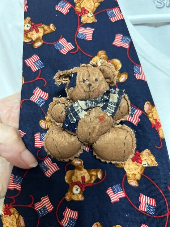 111 Main Jackets & Blazers - 111 Main Teddy Bear American Flag Print Vest Vintage bundle w Tee Shirt and Pin